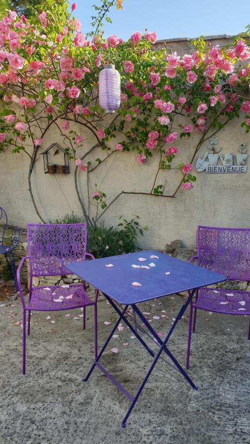Pause Couleur Lavandula Roussas Εξωτερικό φωτογραφία